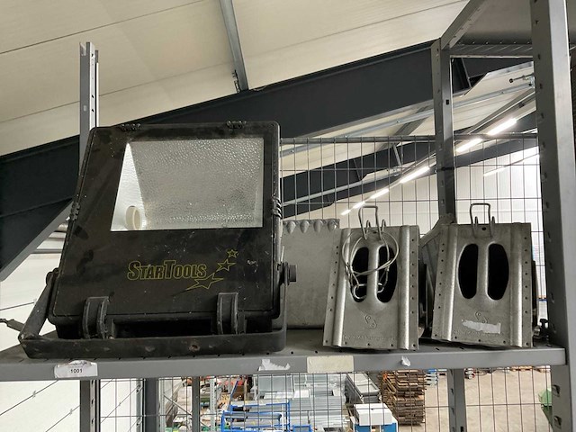 Partij gereedschappen en toebehoren - afbeelding 7 van  7