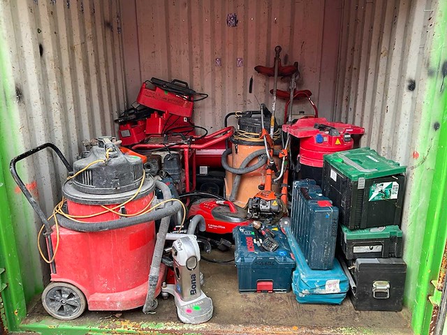 Partij gereedschappen inhoud zeecontainer - afbeelding 1 van  13