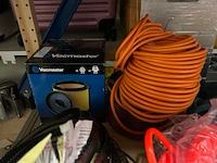 Partij gereedschappen, kabels en werkplaatsbenodigdheden w.o. louis, vacmaster, makita - afbeelding 3 van  6