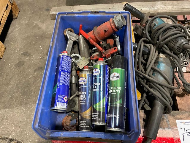 Partij gereedschappen - afbeelding 5 van  7