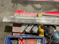 Partij gereedschappen - afbeelding 6 van  7