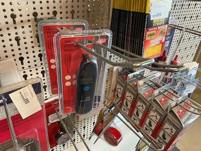 Partij gereedschappen - afbeelding 16 van  32