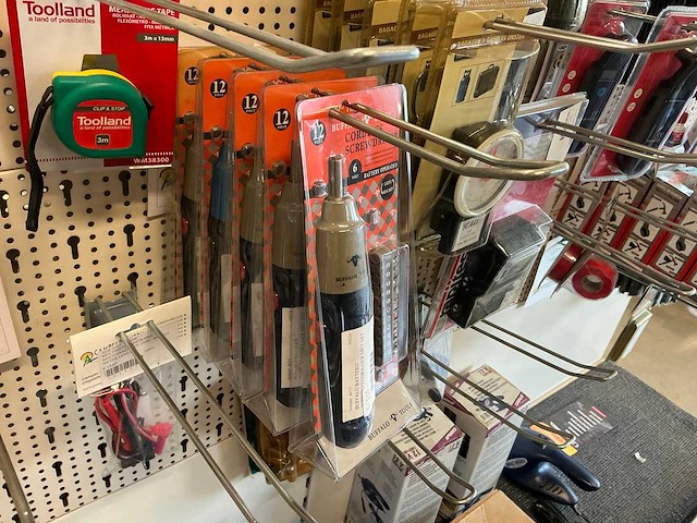 Partij gereedschappen - afbeelding 18 van  32