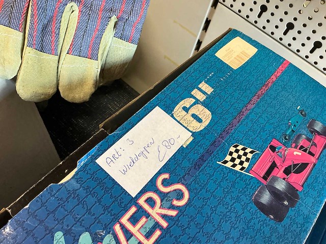 Partij gereedschappen - afbeelding 32 van  32