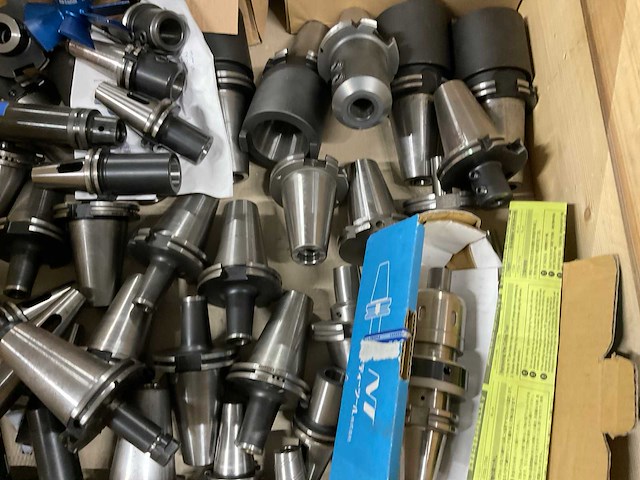 Partij gereedschapshouders - afbeelding 6 van  9