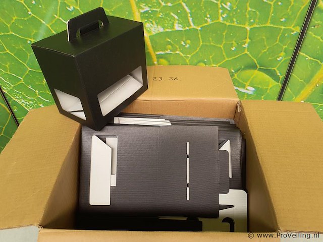 Partij geschenkverpakkingen - afbeelding 1 van  3