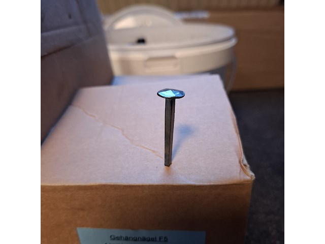 Partij gesmede spijkers met koperen panhaken - afbeelding 4 van  14