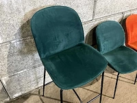 Partij gestoffeerde barkrukken en stoelen - afbeelding 6 van  12