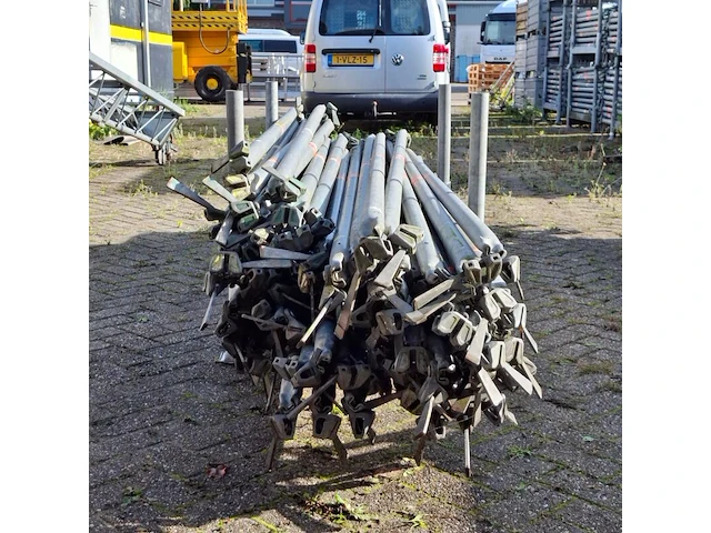 Partij geveldiagonalen, layher, allround, in transportbok - afbeelding 5 van  6