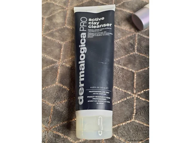 Partij gezichtsverzorgingsproducten o.a. dermalogica pro gezichtsreiniger active clay cleanser - afbeelding 4 van  12