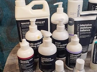 Partij gezichtsverzorgingsproducten o.a. dermalogica pro gezichtsreiniger active clay cleanser - afbeelding 5 van  12