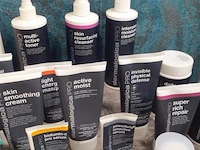 Partij gezichtsverzorgingsproducten o.a. dermalogica pro gezichtsreiniger active clay cleanser - afbeelding 8 van  12