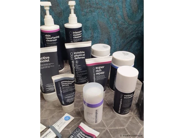 Partij gezichtsverzorgingsproducten o.a. dermalogica pro gezichtsreiniger active clay cleanser - afbeelding 9 van  12