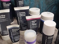 Partij gezichtsverzorgingsproducten o.a. dermalogica pro gezichtsreiniger active clay cleanser - afbeelding 9 van  12
