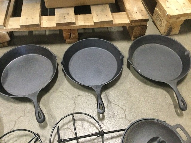 Partij gietijzeren dutch oven pannen el fuego, zwart - afbeelding 3 van  5