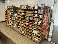 Partij giftartikelen - afbeelding 1 van  4