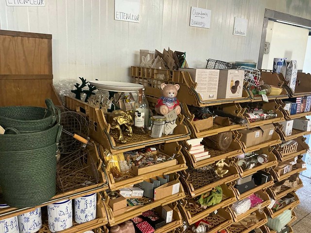 Partij giftartikelen - afbeelding 4 van  4