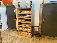 Partij giftartikelen - afbeelding 2 van  9