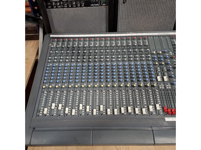 Partij gitaarversterkers en mengpanelen yamaha, fender, roland, cube, tone, blaster, tervey - afbeelding 11 van  17