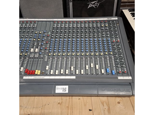 Partij gitaarversterkers en mengpanelen yamaha, fender, roland, cube, tone, blaster, tervey - afbeelding 12 van  17