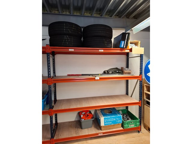 Partij glasvezel installatiemateriaal - afbeelding 2 van  2