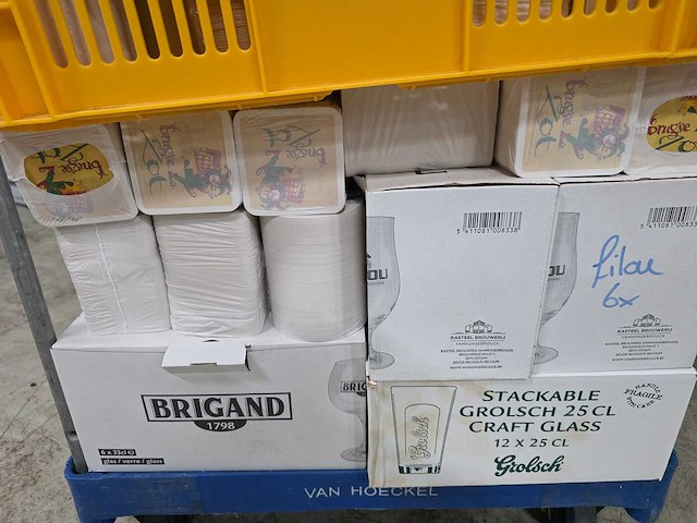 Partij glaswerk en bierviltjes - afbeelding 3 van  8