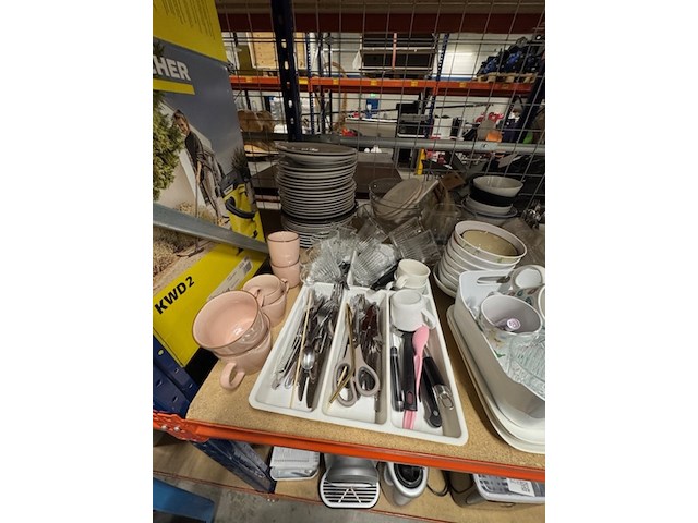 Partij glaswerk en serviesgoed - afbeelding 2 van  6