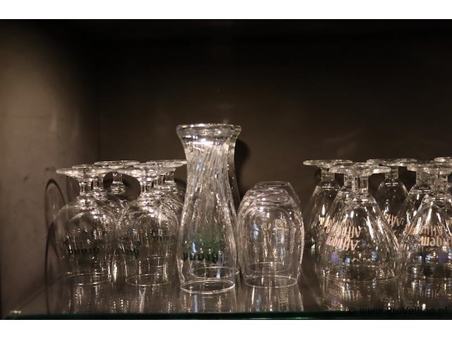 Partij glaswerk o.a. bier & wijnglazen - afbeelding 2 van  7