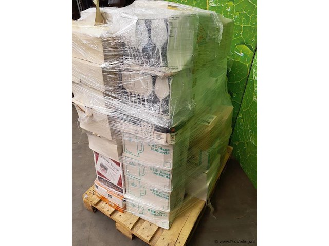 Partij glaswerk op pallet - afbeelding 3 van  6