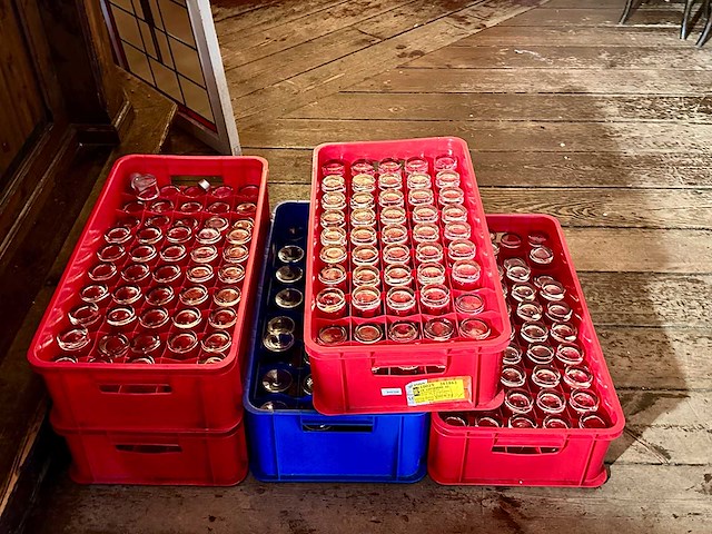 Partij glaswerk - afbeelding 2 van  4