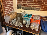 Partij glaswerk - afbeelding 1 van  11