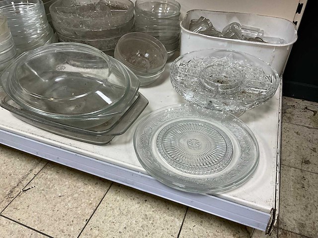 Partij glaswerk - afbeelding 3 van  4