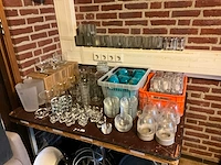 Partij glaswerk - afbeelding 2 van  10