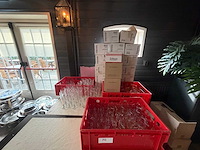 Partij glaswerk - afbeelding 1 van  7