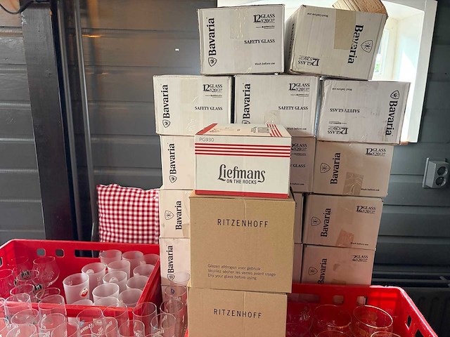 Partij glaswerk - afbeelding 3 van  7