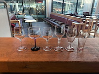 Partij glaswerk - afbeelding 1 van  5