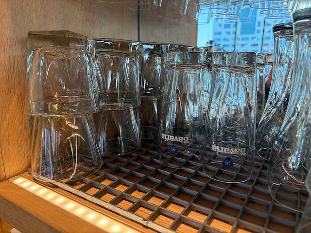 Partij glaswerk - afbeelding 4 van  5