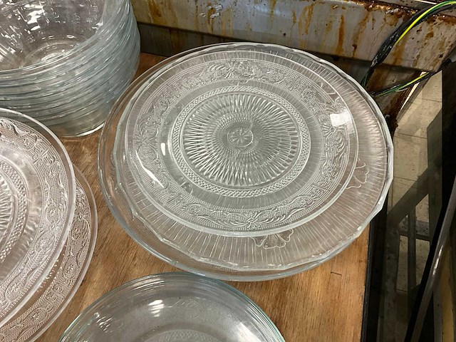 Partij glaswerk - afbeelding 7 van  8