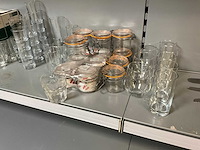 Partij glaswerk - afbeelding 1 van  7