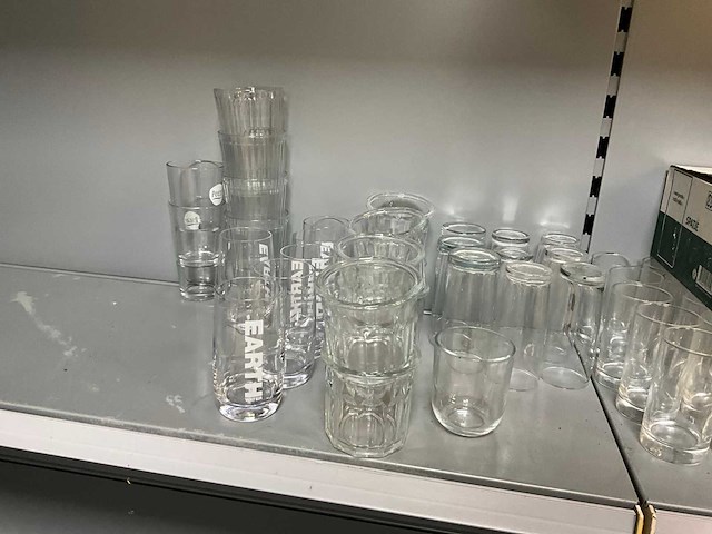 Partij glaswerk - afbeelding 4 van  7