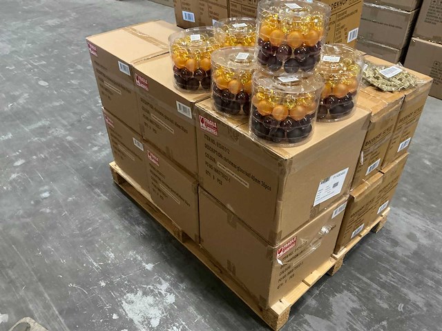 Partij glazen kerstballen 40mm 36/tube (55 tubes) - afbeelding 3 van  4