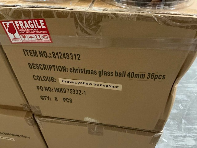 Partij glazen kerstballen 40mm 36/tube (55 tubes) - afbeelding 4 van  4