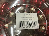 Partij glazen kerstballen 40mm burgundy combi 36/tube (134 tubes) - afbeelding 2 van  2