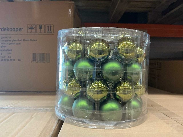 Partij glazen kerstballen 40mm green combi 36/tube (256 tubes) - afbeelding 1 van  4