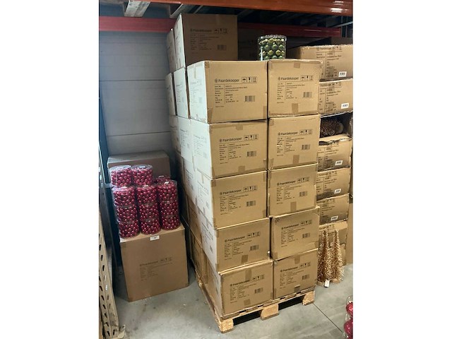 Partij glazen kerstballen 40mm green combi 36/tube (256 tubes) - afbeelding 3 van  4