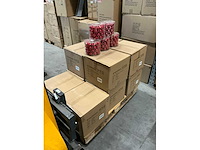 Partij glazen kerstballen 40mm pearl red 36/tube (85 tubes) - afbeelding 3 van  4