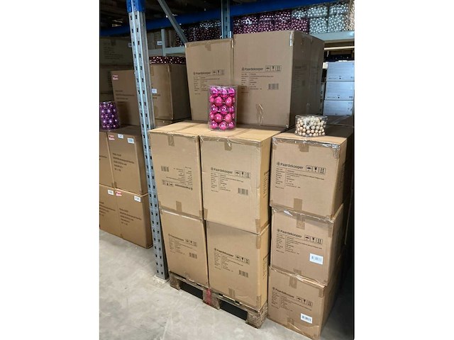 Partij glazen kerstballen 60mm 30/tube (128 tubes) - afbeelding 3 van  4