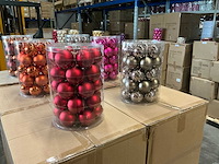 Partij glazen kerstballen 60mm 30/tube (96 tubes) - afbeelding 15 van  16