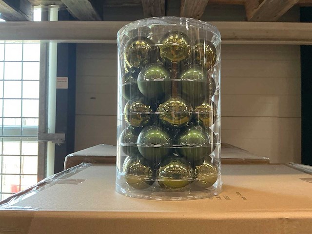 Partij glazen kerstballen 60mm green combi 30/tube (120 tubes) - afbeelding 1 van  4