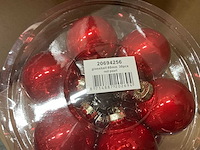 Partij glazen kerstballen 60mm pearl red 30/tube (96x) - afbeelding 1 van  3